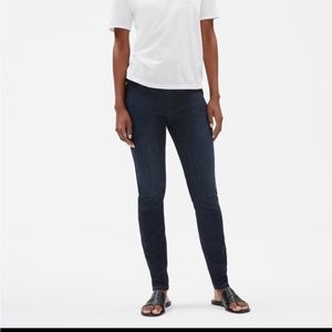 Eileen Fisher Pull On Faded Black Jegging Elastic Waist Skinny Pants